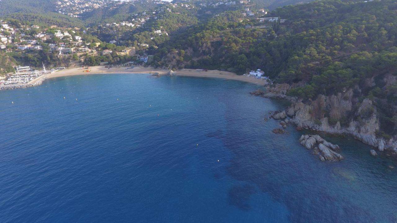 Happy Camp Mobile Homes In Camping Senia Cala Canyelles Lloret de Mar Exteriér fotografie